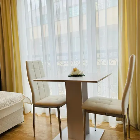 Romance Marin 410 Sunny Appartement *